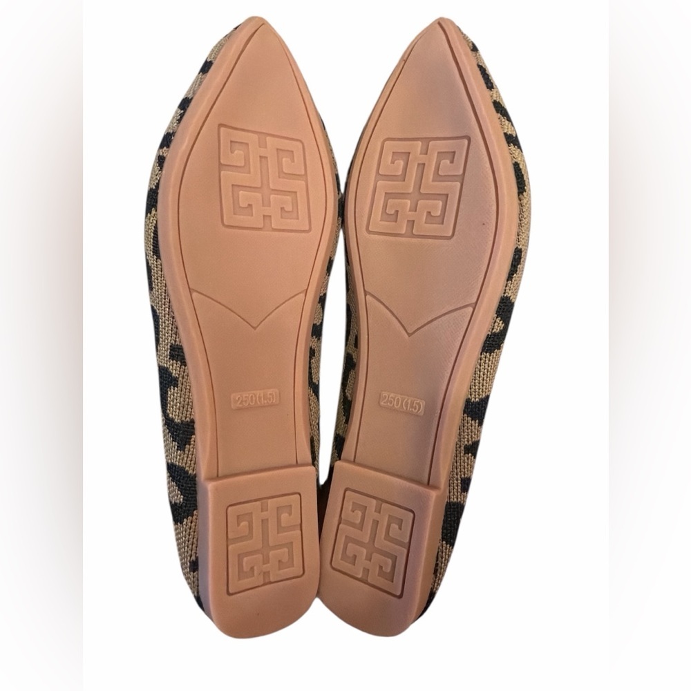 Leopard Print Flats Size 10 Khaki Black Slip On Pointed Toe Lightweight NEW - Picture 8 of 8